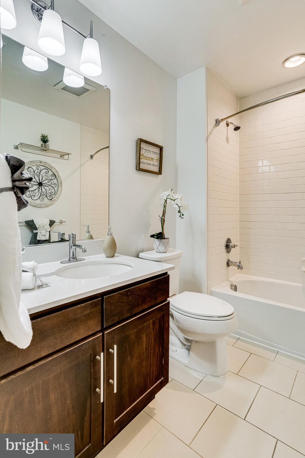 1115 H Street Northeast, Unit 502 Washington, DC 20002 - Photo 25 of 30