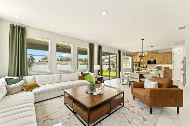 $697,990 | 10118 Milestone Circle, Orlando, FL 32832