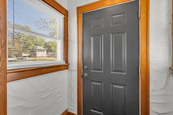 $150,000 | 144 Walcott Avenue, Jackson, MI 49203