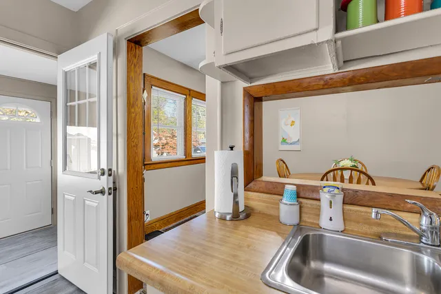 $150,000 | 144 Walcott Avenue, Jackson, MI 49203