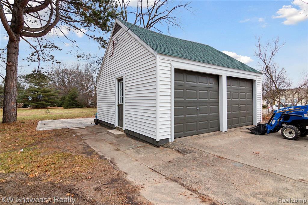 6284 Silver Lake Road Linden, MI 48451 - Photo 51 of 53