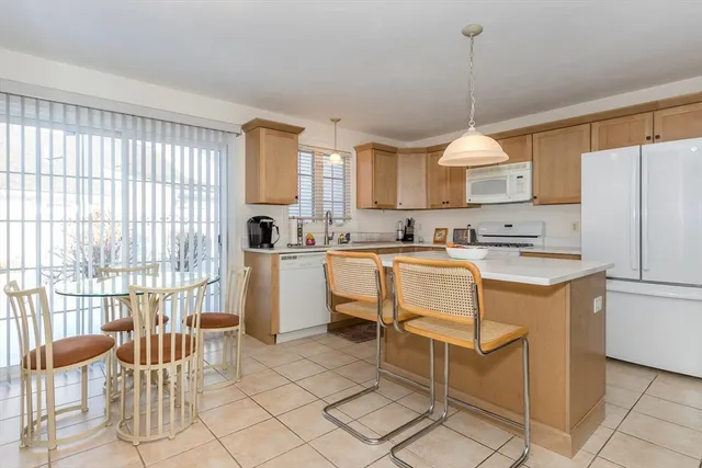 $679,900 | 26 Kathleen Grant Road, Easton, MA 02375