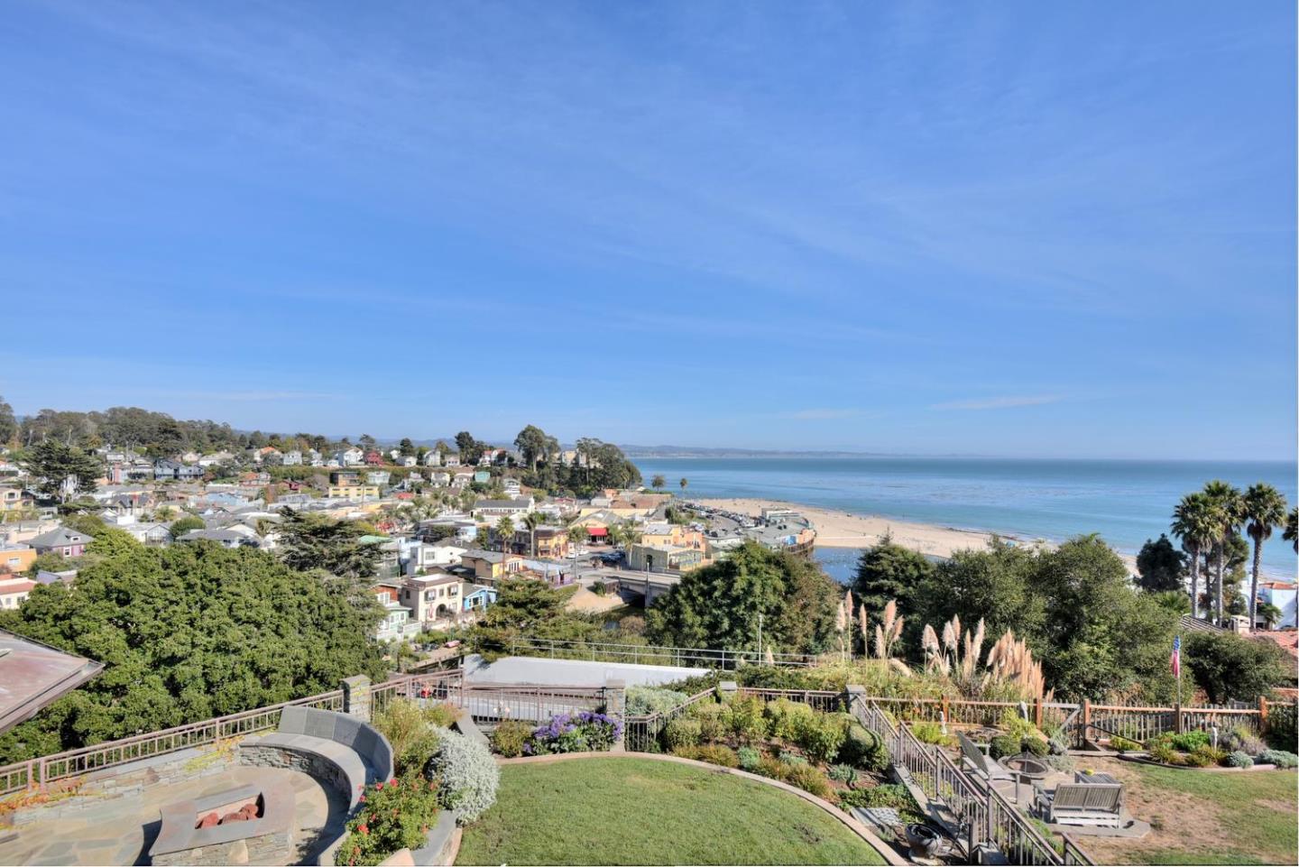 1570 Prospect Avenue Capitola, CA 95010 - Photo 30 of 34