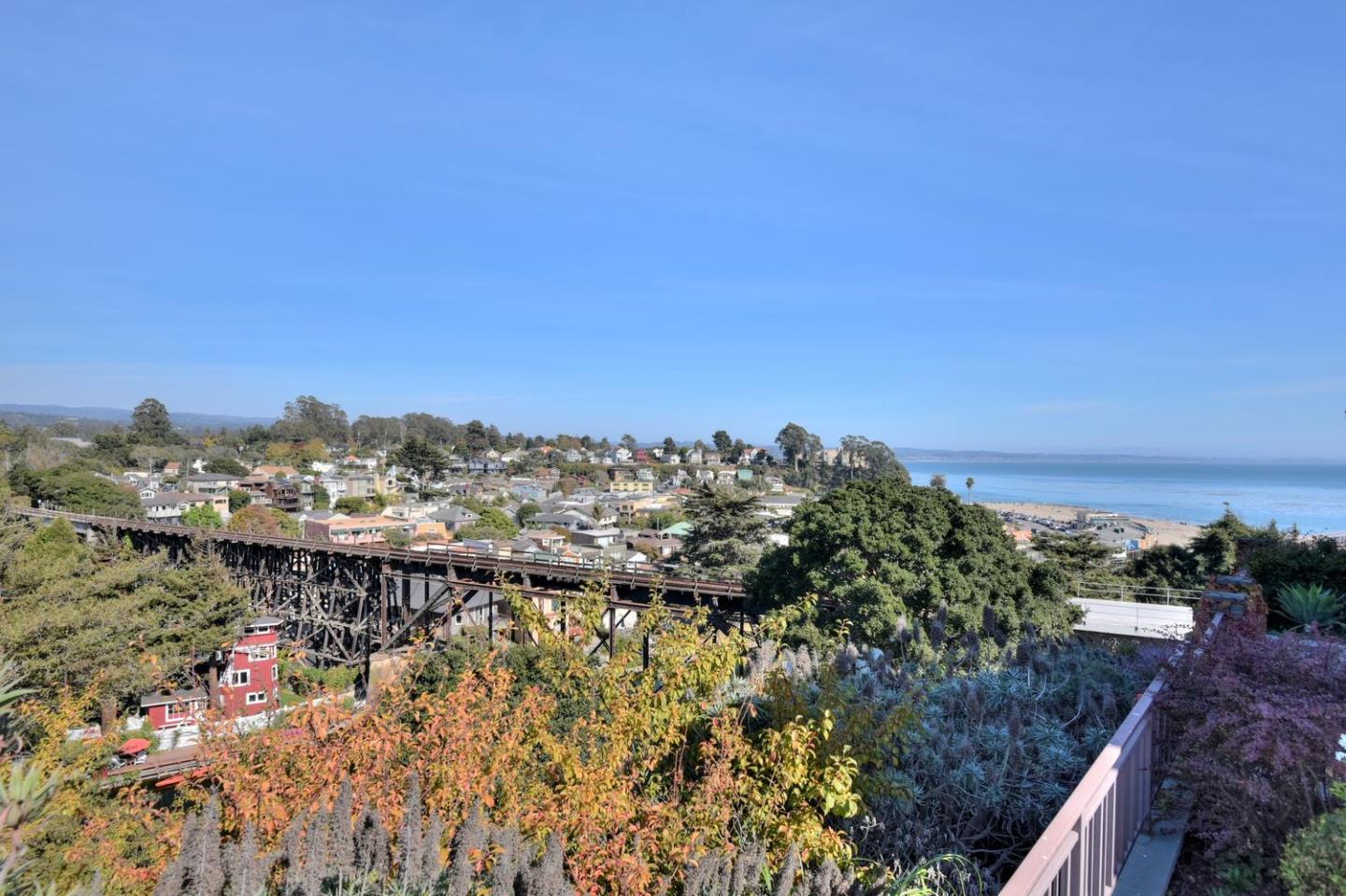 1570 Prospect Avenue Capitola, CA 95010 - Photo 34 of 34