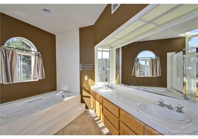 13981 Carmel Ridge Road San Diego, CA 92128 - Photo 19 of 25