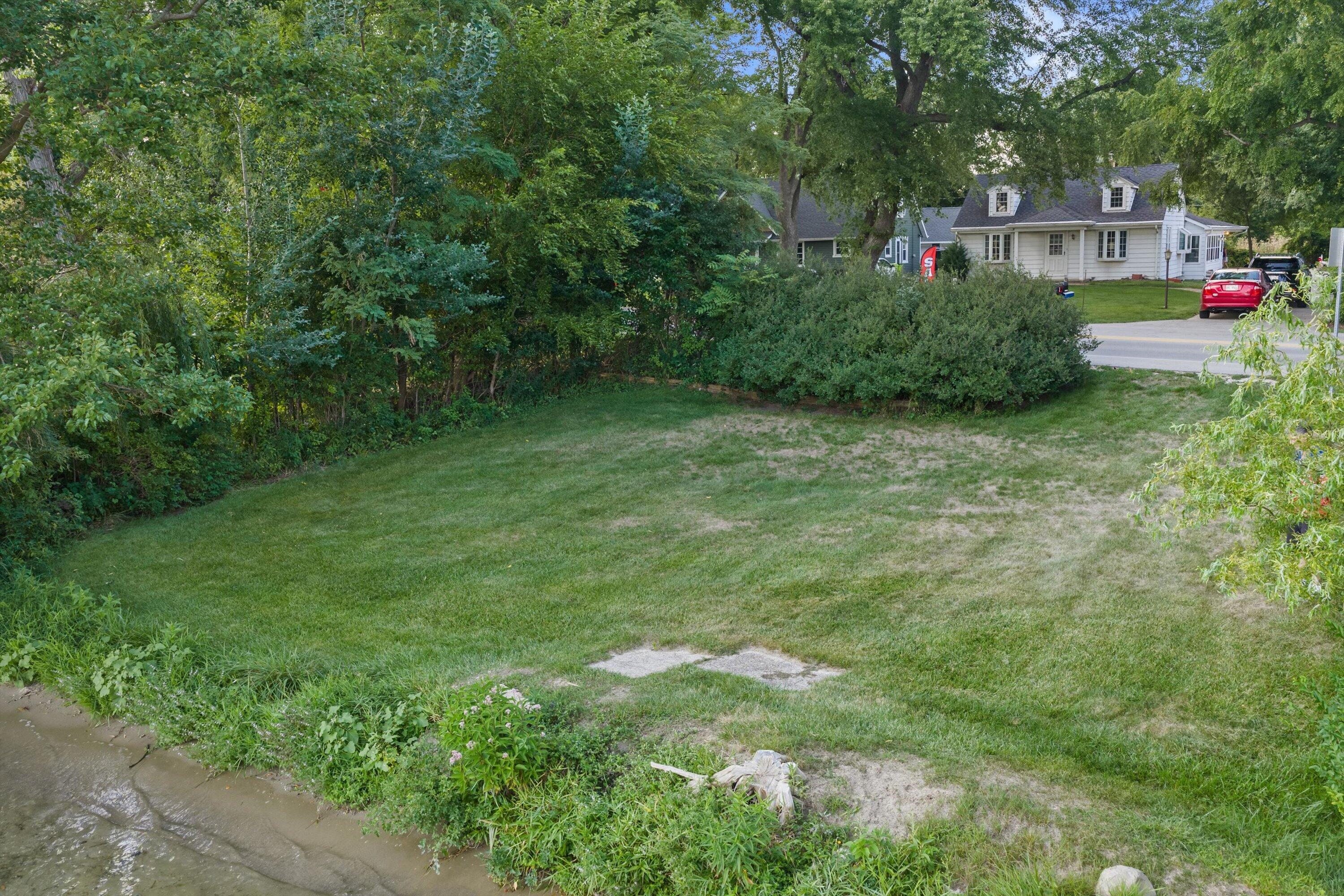 37738 Valley Road Summit, WI 53066 - Photo 5 of 52 51-DJI_20260826165259_0108_D