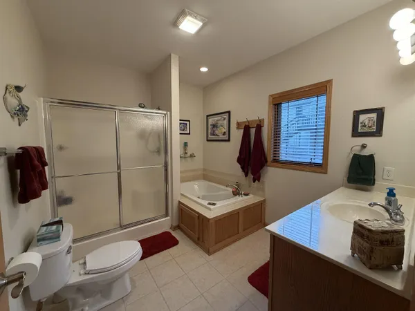 $340,000 | 605 Nightingale Lane, Cottage Grove, WI 53527