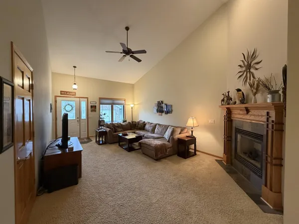 $340,000 | 605 Nightingale Lane, Cottage Grove, WI 53527