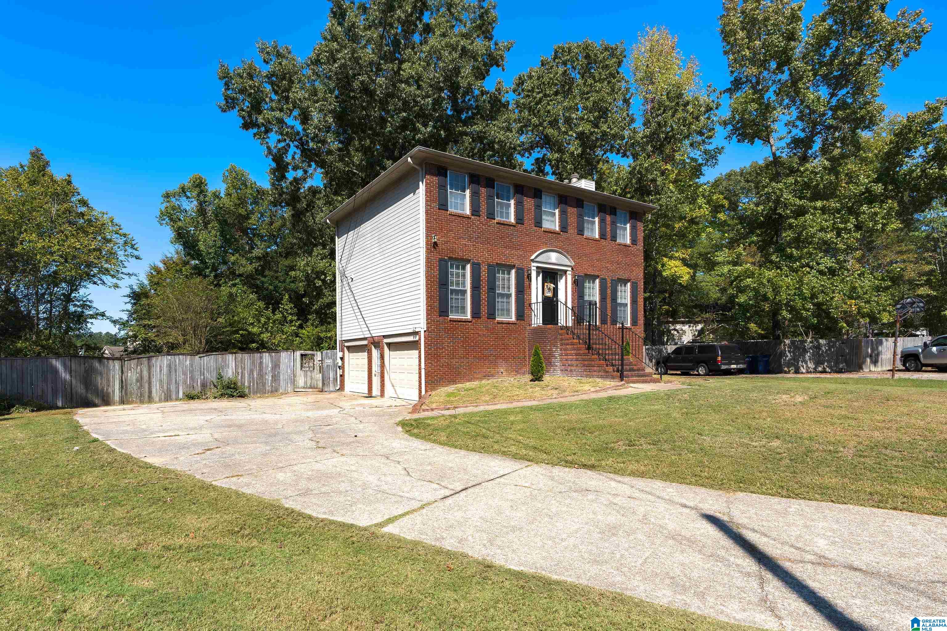 1212 Ash Cove Alabaster, AL 35007 - Photo 3 of 31