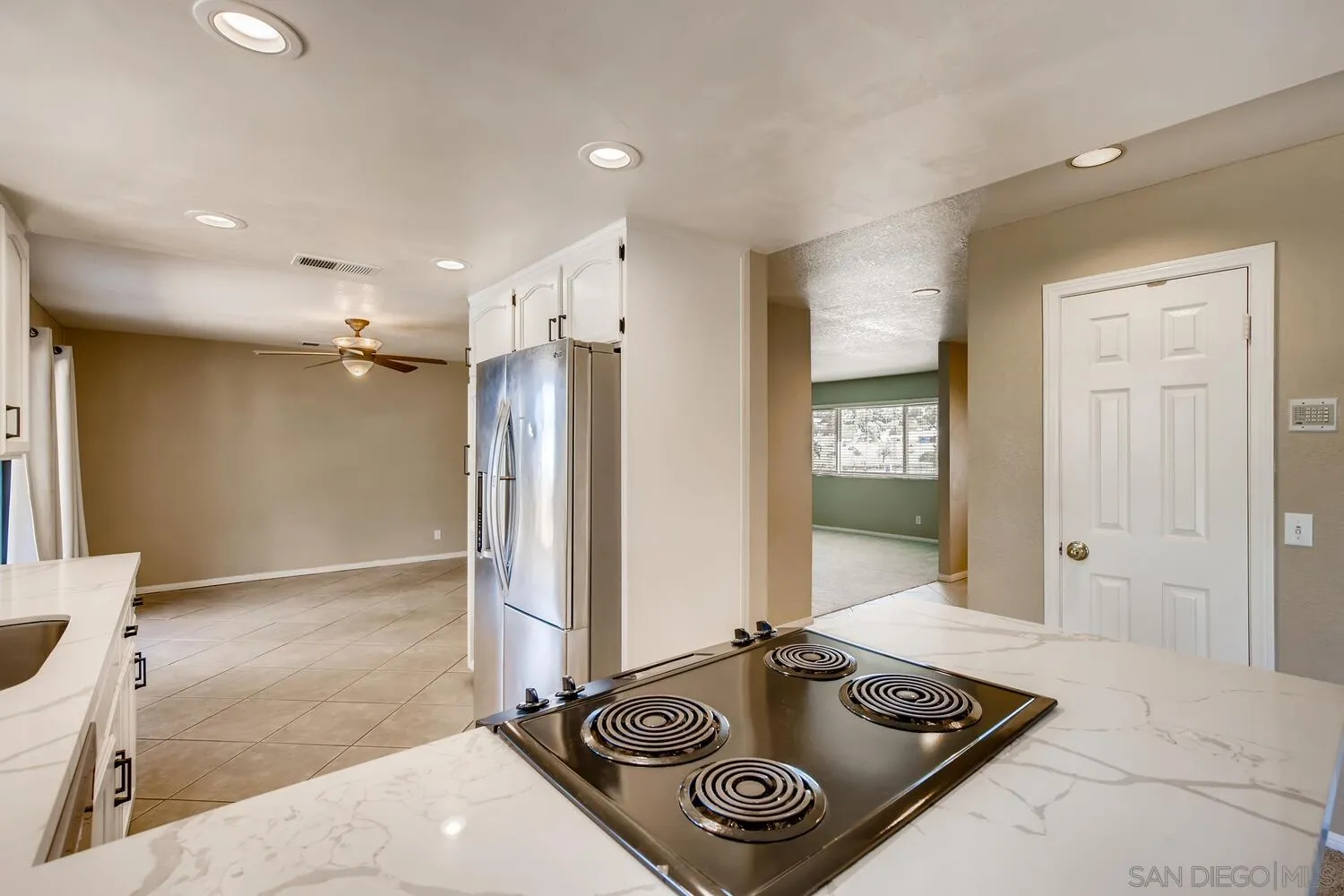 633 Amigos Road Ramona, CA 92065 - Photo 7 of 28 Gallery Image 7