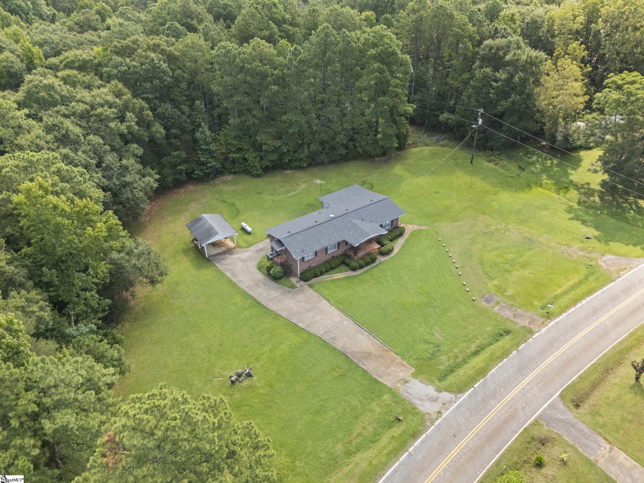 404 Roger Bolt Road Belton, SC 29627 - Photo 39 of 46 Gallery Image 39