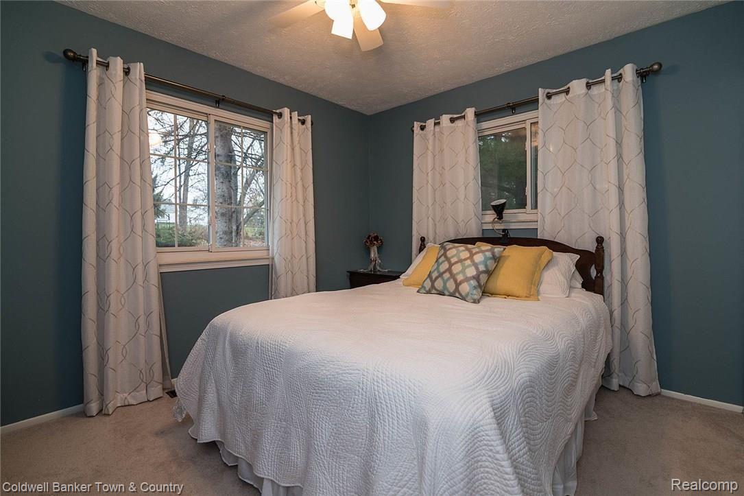 2565 Patterson Lk Road Pinckney, MI 48169 - Photo 22 of 44 21_15.jpg