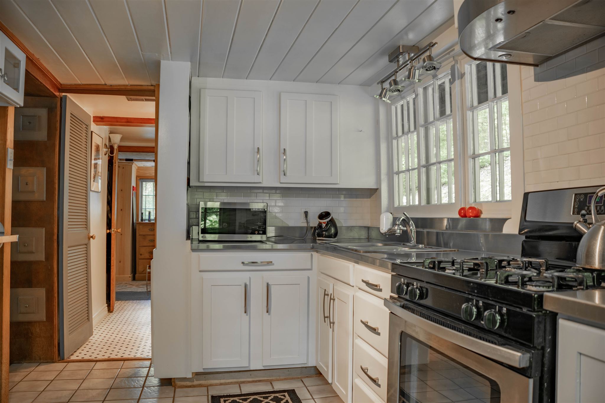 5579 State 45 Road Nashville, IN 47448 - Photo 27 of 35 Gallery Image 27