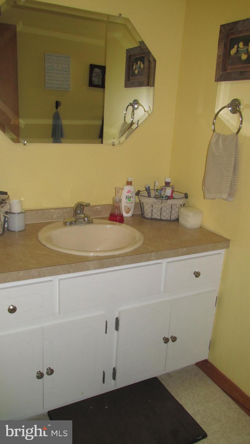 413 Pine Road Mount Holly Springs, PA 17065 - Photo 19 of 34 Gallery Image 19