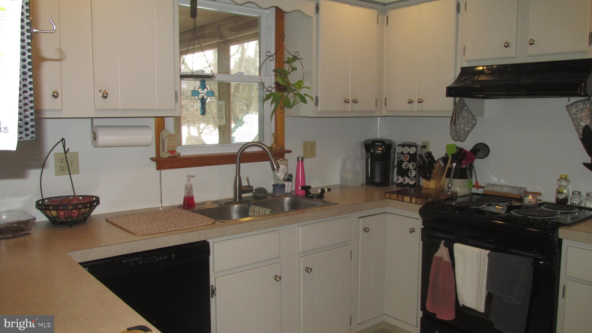 413 Pine Road Mount Holly Springs, PA 17065 - Photo 10 of 34 Gallery Image 10