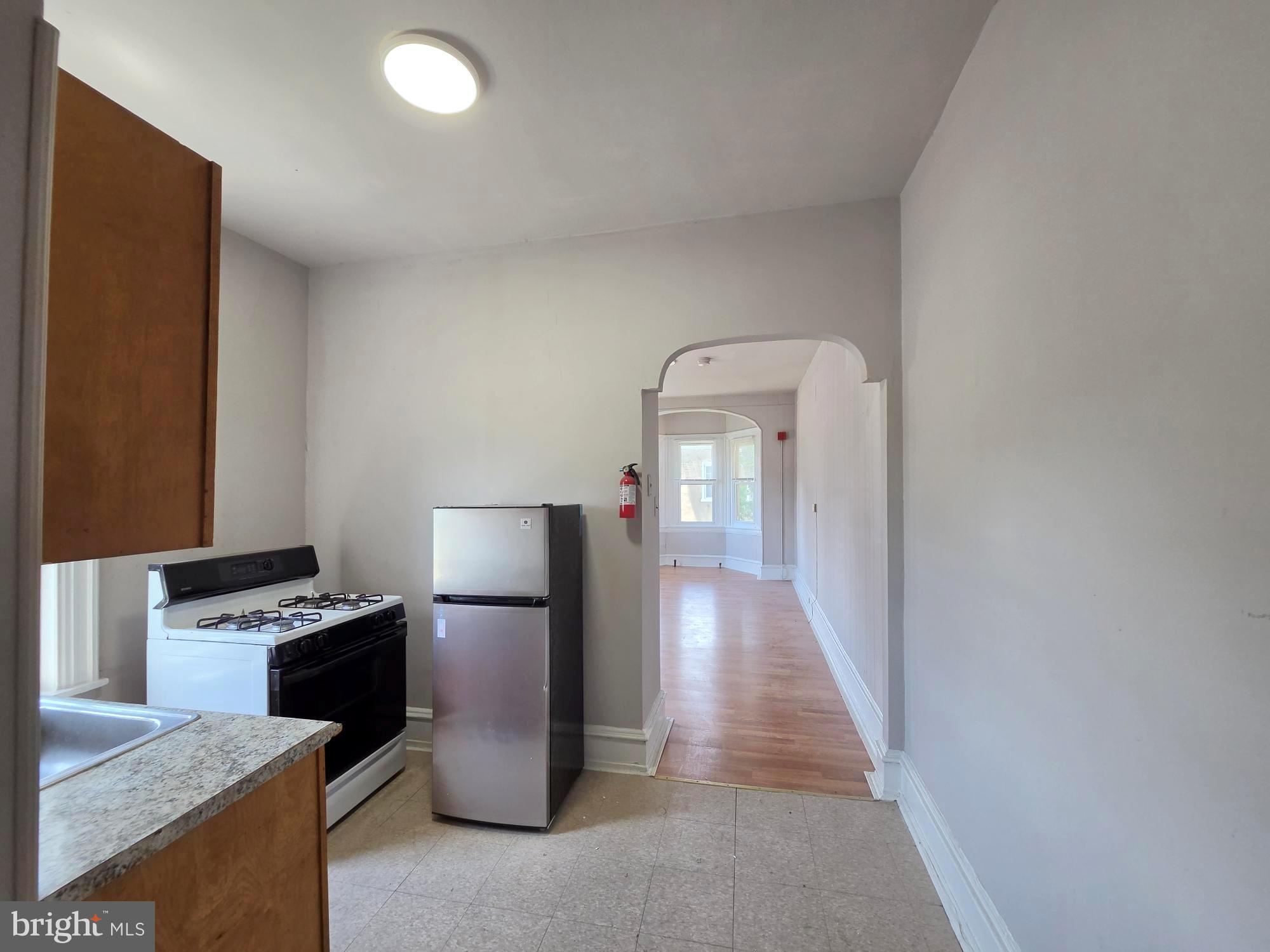 6700-2 Keystone Street Philadelphia, PA 19135 - Photo 2 of 12