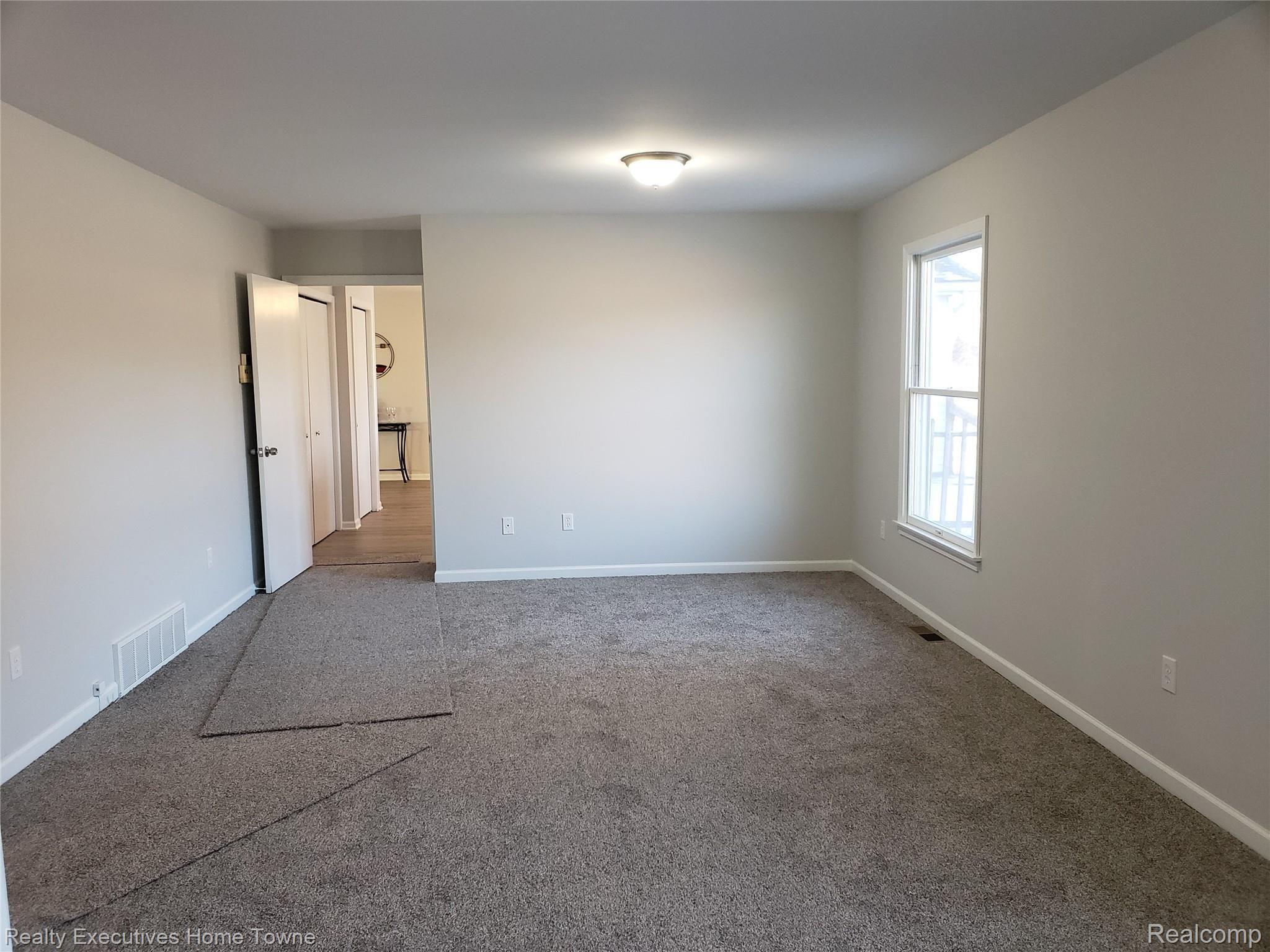 4115 Vincent Road North Street, MI 48049 - Photo 26 of 31 20210121_092904.jpg