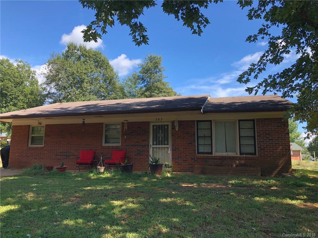 203 Roberson Road Forest City, NC 28043 - Photo 1 of 12 Gallery Image 1