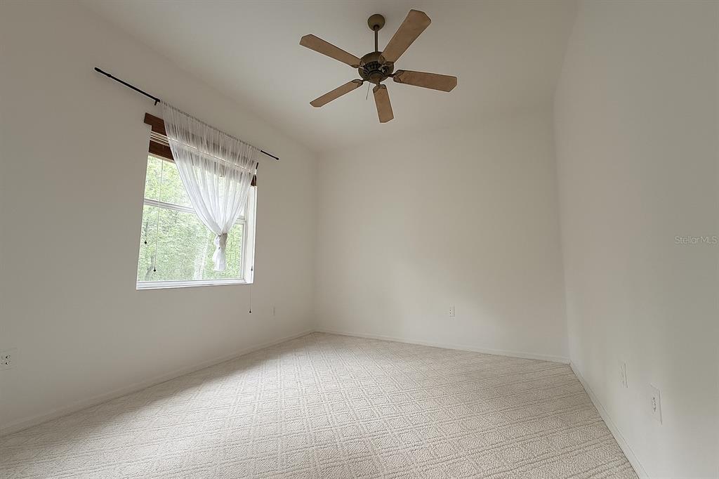 10039 Hernando Ridge Road Weeki Wachee, FL 34613 - Photo 17 of 29