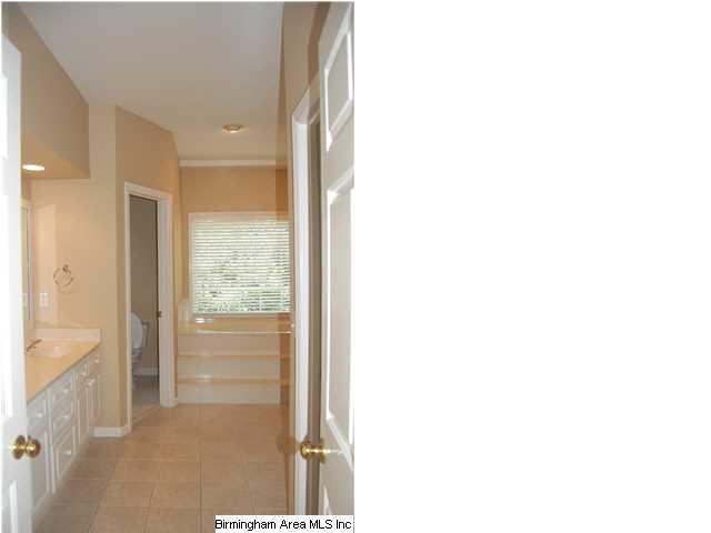 5496 Magnolia Trace Birmingham, AL 35244 - Photo 12 of 24