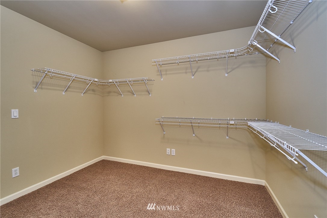 5120 Northeast 8th Street Renton, WA 98059 - Photo 22 of 28 Gallery Image 22
