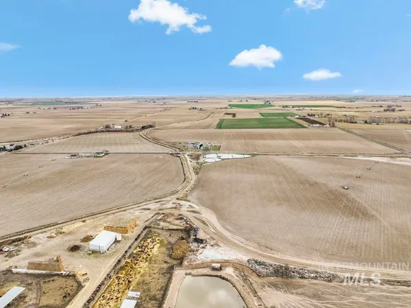 $900,000 | 3900 North (52 /- Acres), Filer, ID 83328