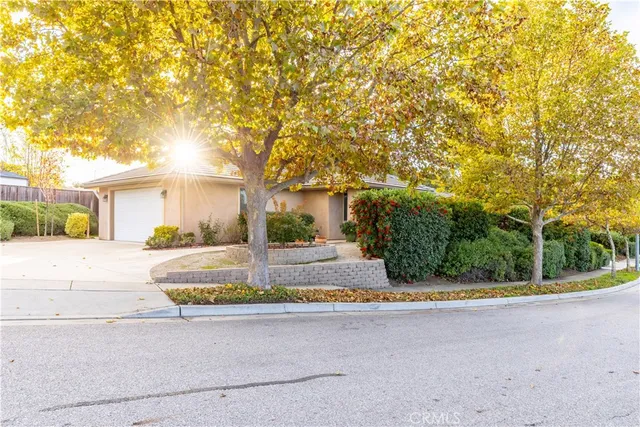 $899,000 | 613 Navajo Avenue, Paso Robles, CA 93446