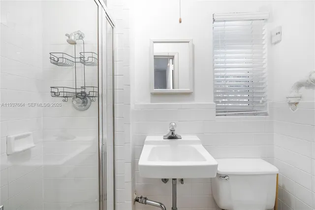 $14,000 | 1375 North Biscayne Point Road, Miami Beach, FL 33141