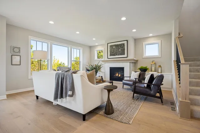 $994,750 | 6565 Timber Arch Drive, Chaska, MN 55318