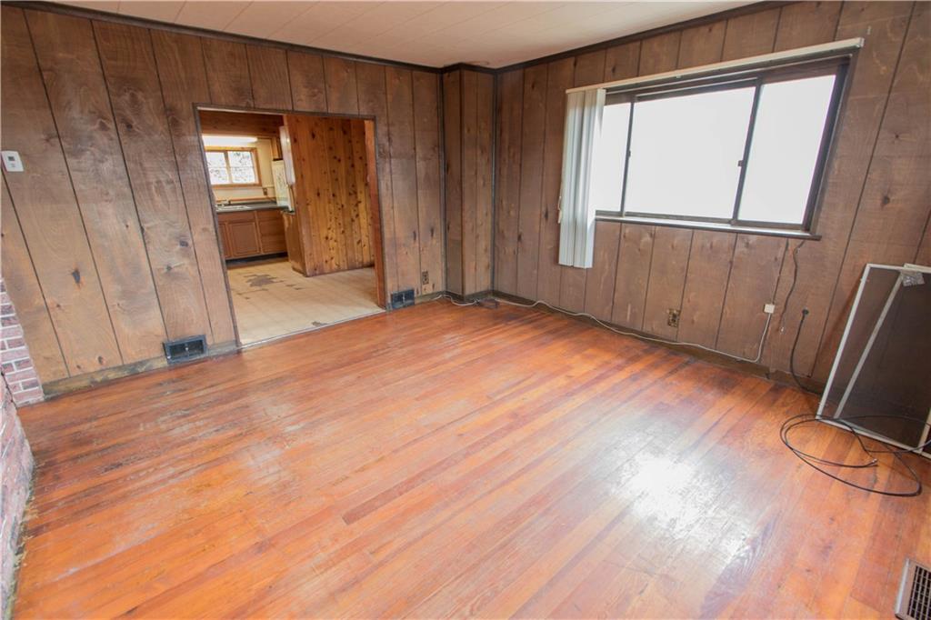 3299 Rainbow Run Road Monongahela, PA 15063 - Photo 5 of 25 Gallery Image 5