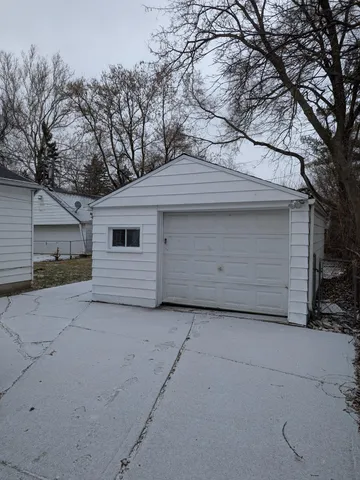 $1,275 | 17434 Winston Street, Detroit, MI 48219