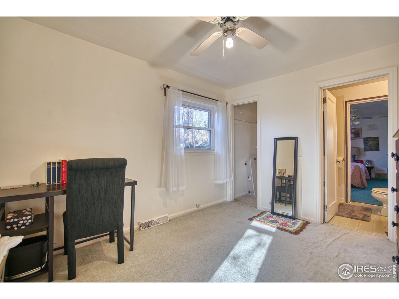 2148 North 75th Street Boulder, CO 80301 - Photo 25 of 41 a view of an empty room and window