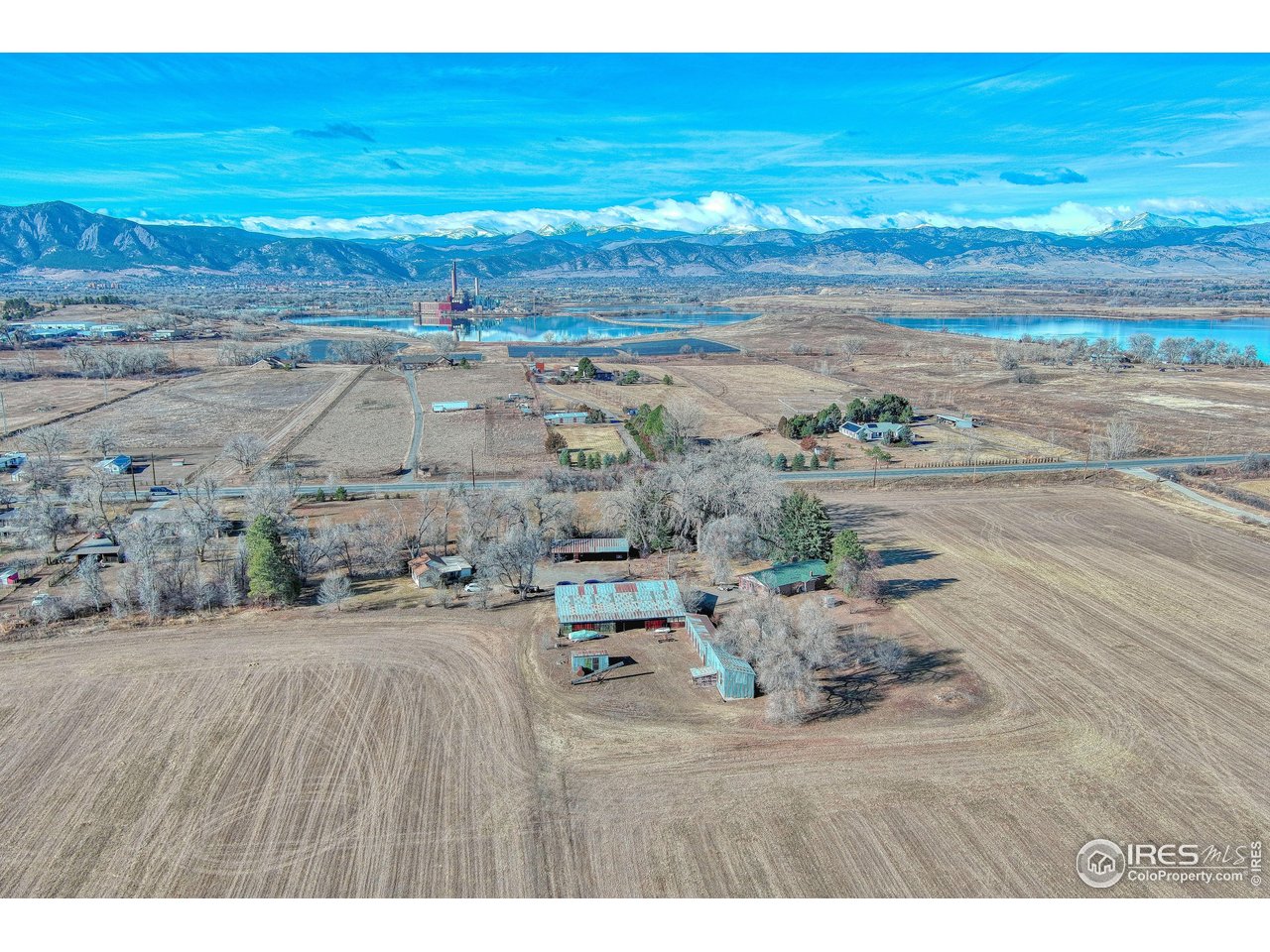 2148 North 75th Street Boulder, CO 80301 - Photo 27 of 41 a view of an ocean and beach