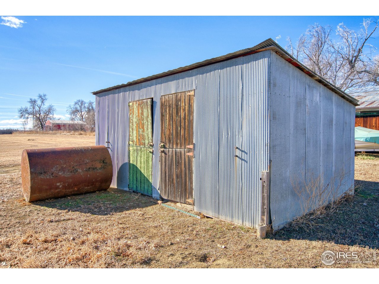 2148 North 75th Street Boulder, CO 80301 - Photo 37 of 41 a view of a house with backyard and furniture