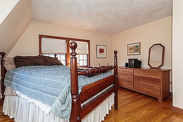 67 Amble Road Chelmsford, MA 01824 - Photo 11 of 18 Gallery Image 11