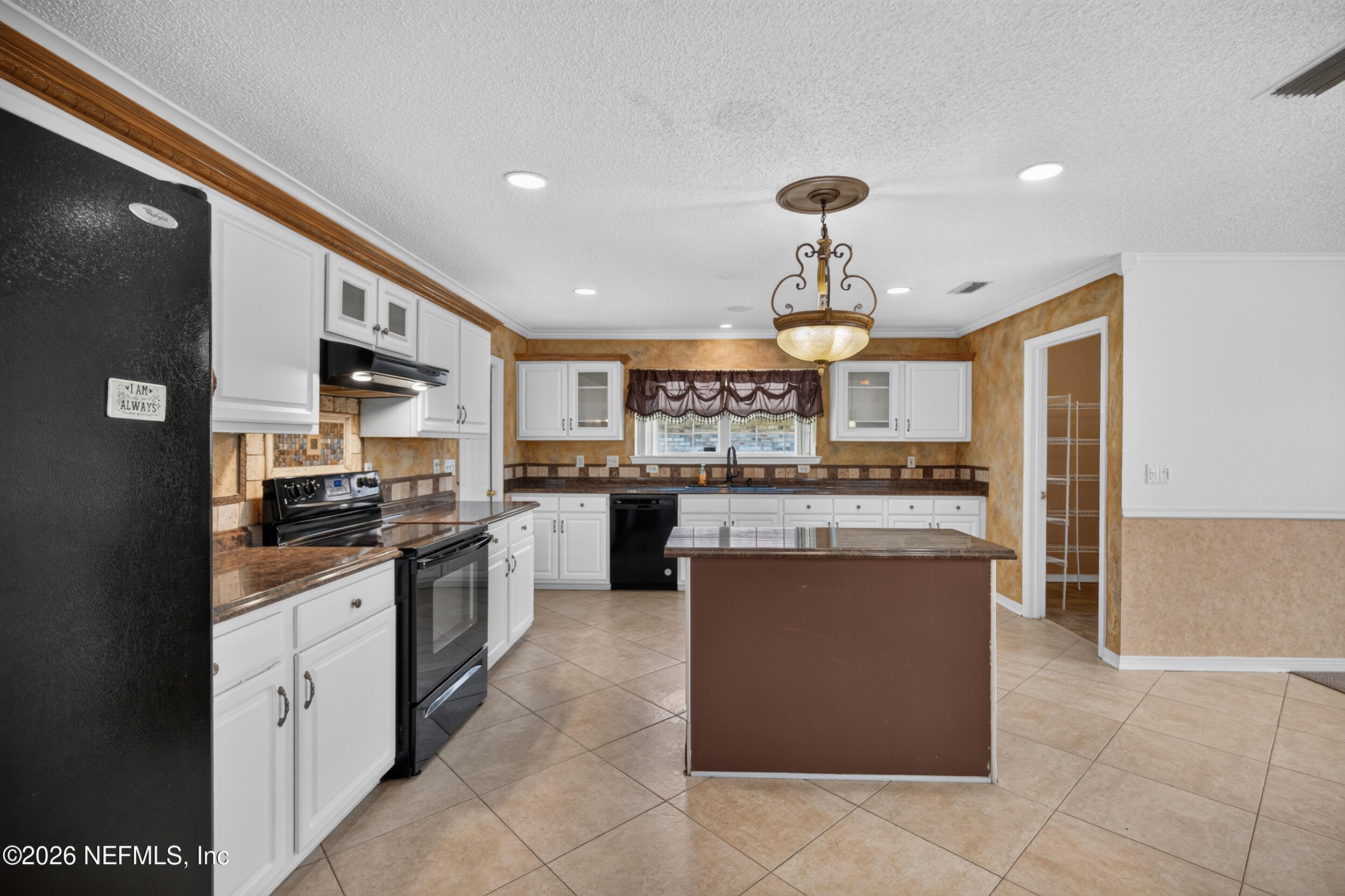 2432 Mallory Hills Road Jacksonville, FL 32221 - Photo 20 of 68 20_kitchen 1