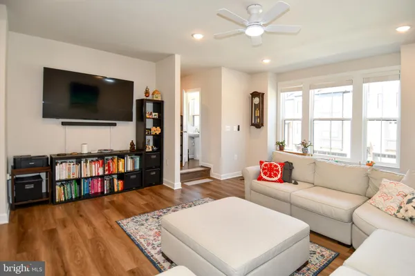 $4,200 | 7211 Mountaineer Drive, Alexandria, VA 22306