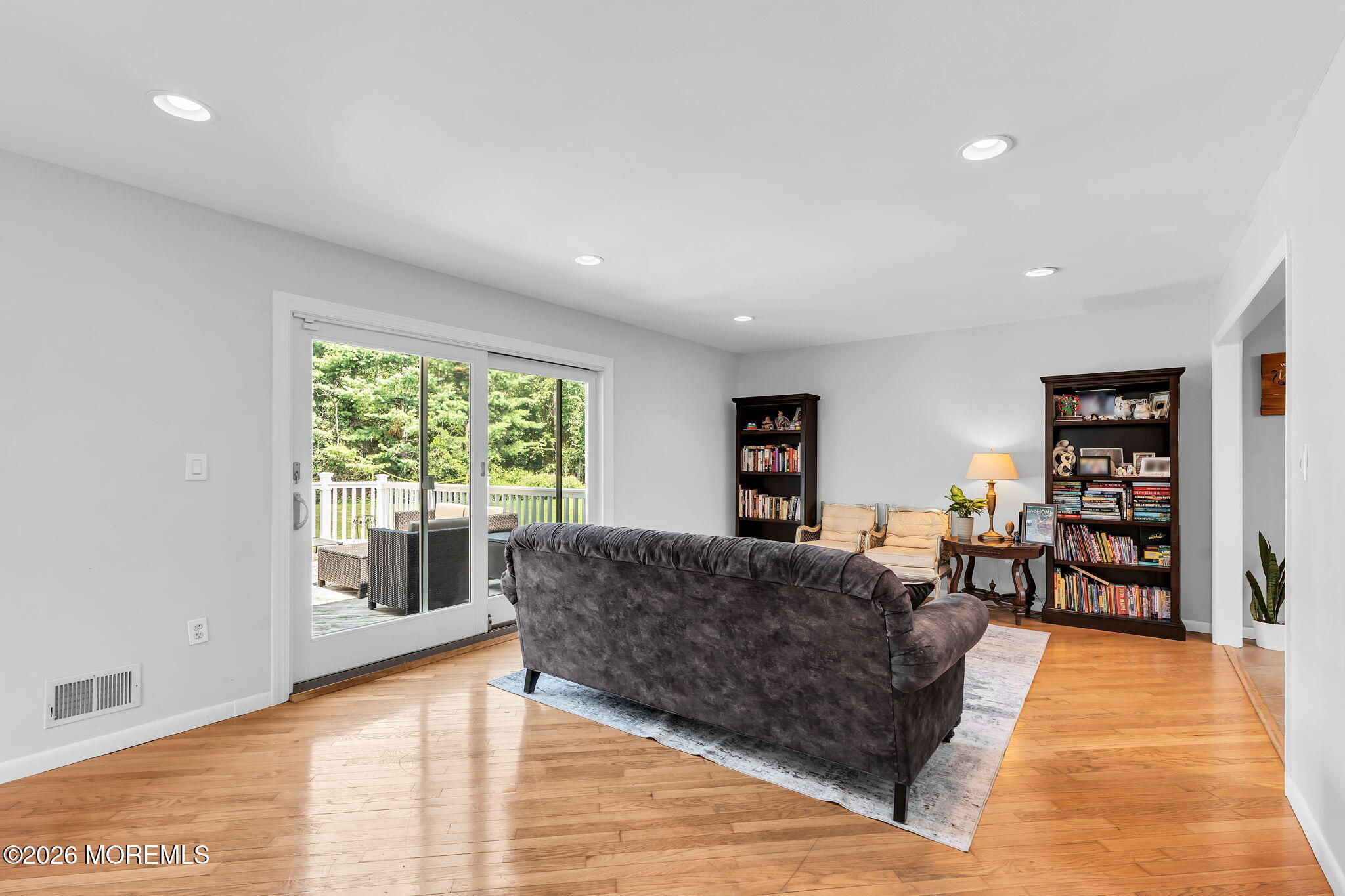 28 Five Points Road Freehold, NJ 07728 - Photo 11 of 53 17-web-or-mls-DSC07933