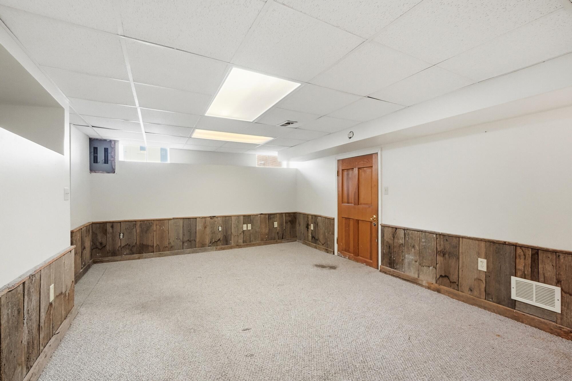 649 East High Street Springfield, OH 45505 - Photo 62 of 79 061