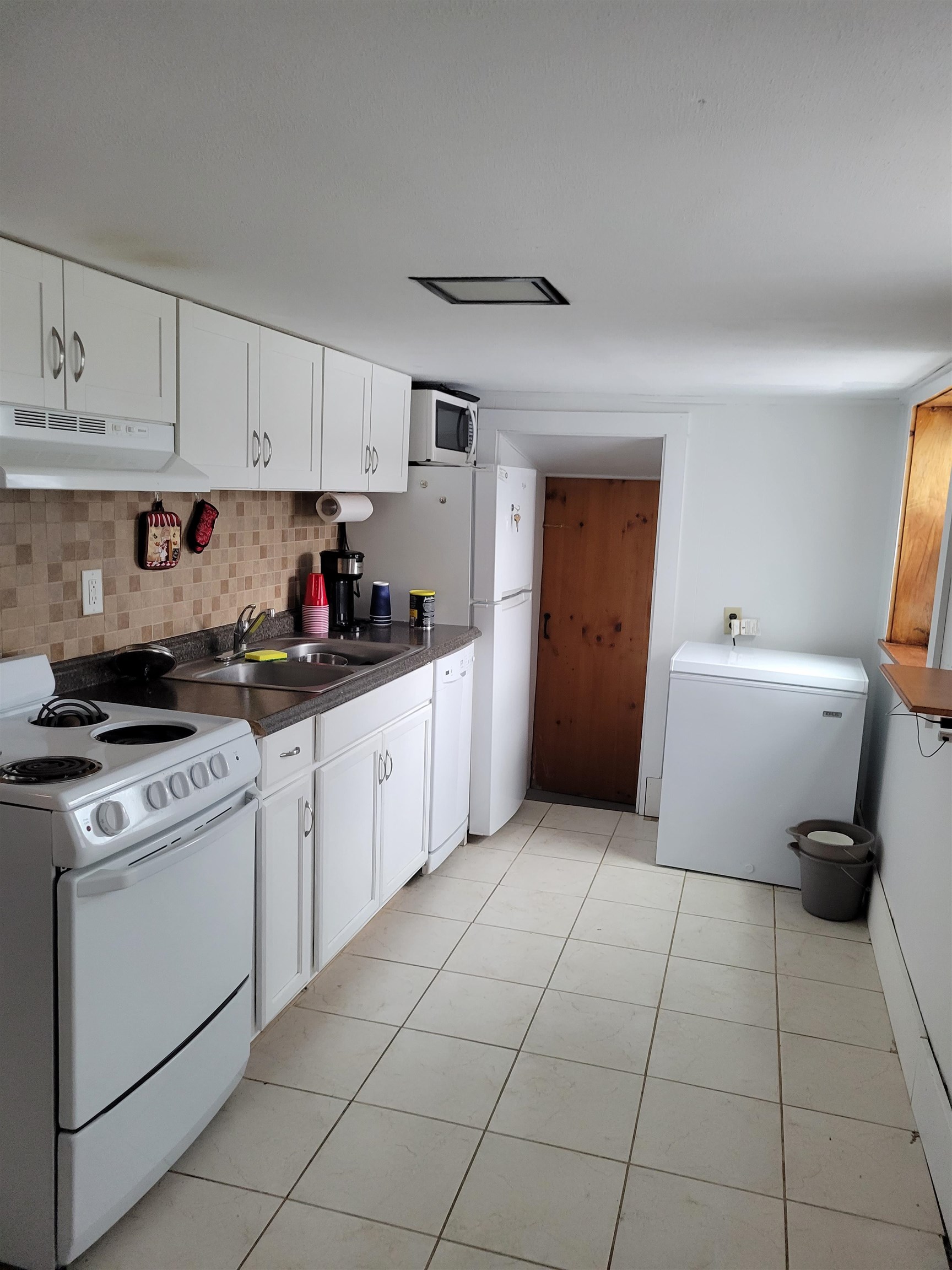 20 Epping Road, Unit D Exeter, NH 03833 - Photo 3 of 7