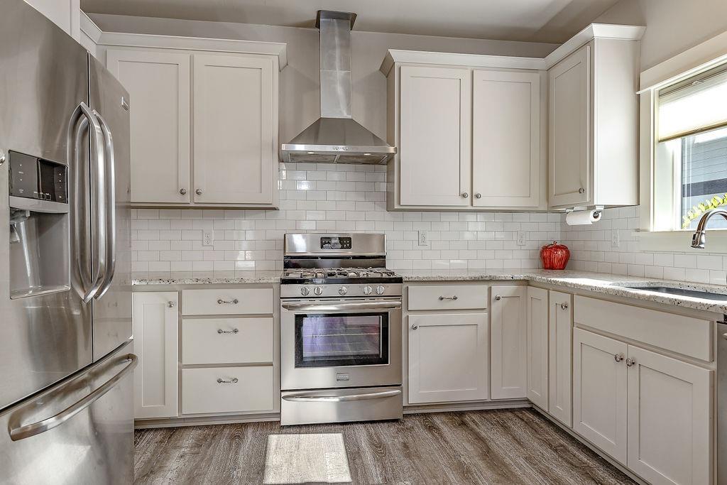 1412 North Haskell Street Central Point, OR 97502 - Photo 11 of 29 Additional Photo