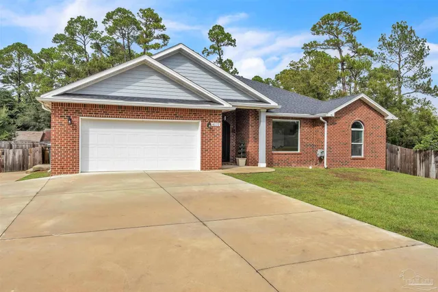 $399,900 | 8122 Sheffield Place, Pensacola, FL 32506