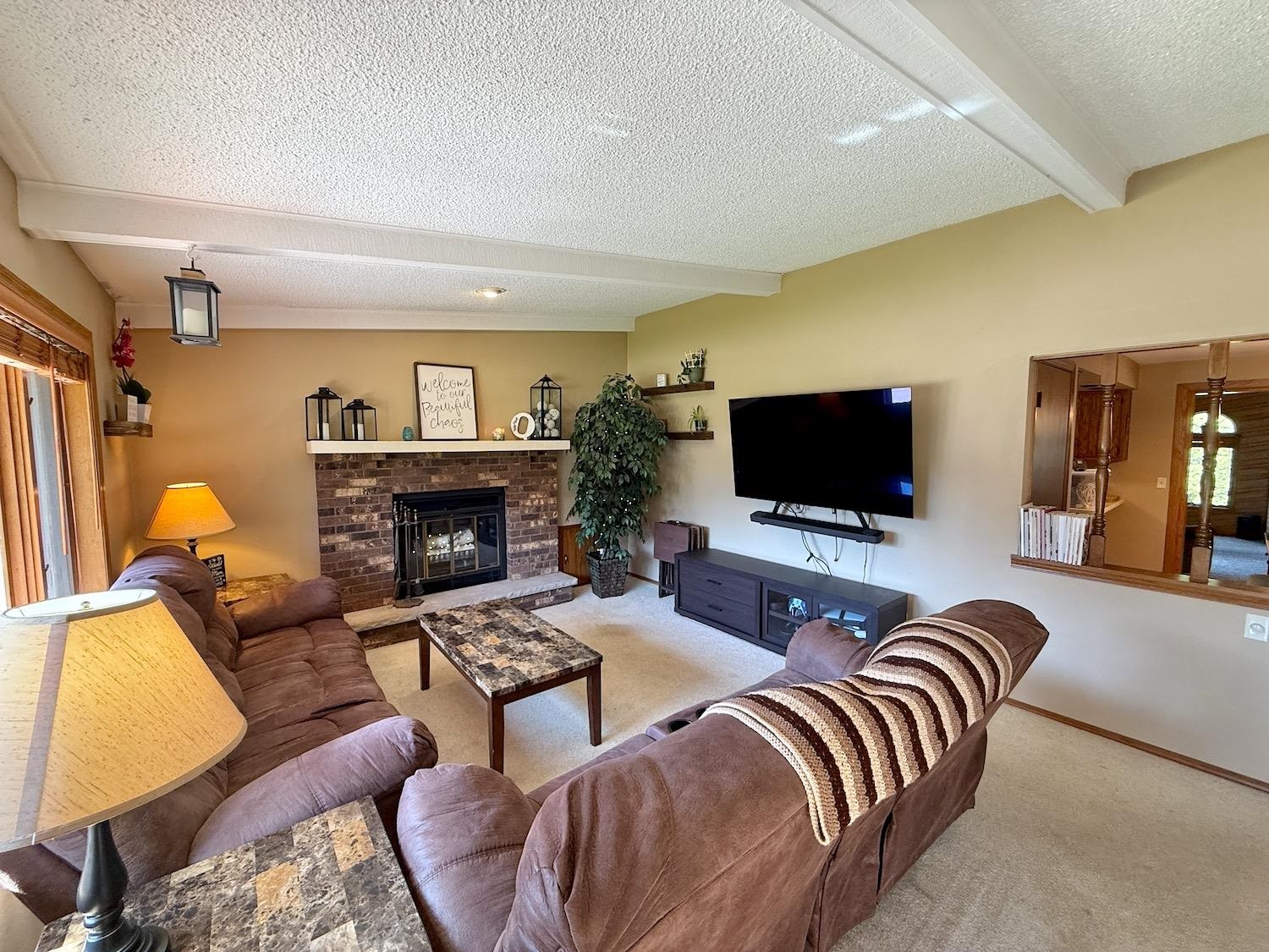 4720 Sunflower Road Grand Chute, WI 54914 - Photo 3 of 31 Gallery Image 3