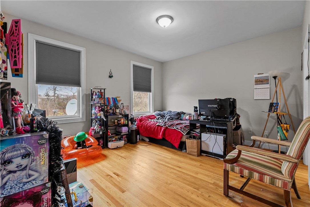 173 Bay Ridge Drive, Unit 19B Middletown, RI 02842 - Photo 23 of 35 Gallery Image 23