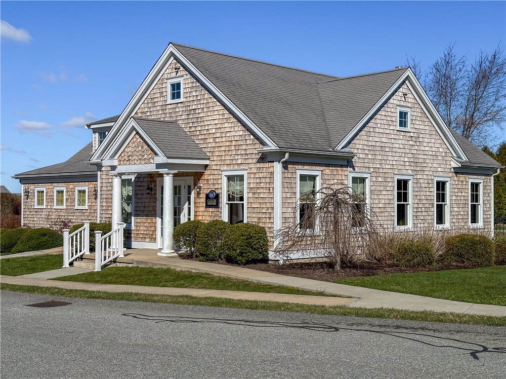 173 Bay Ridge Drive, Unit 19B Middletown, RI 02842 - Photo 35 of 35 Club House