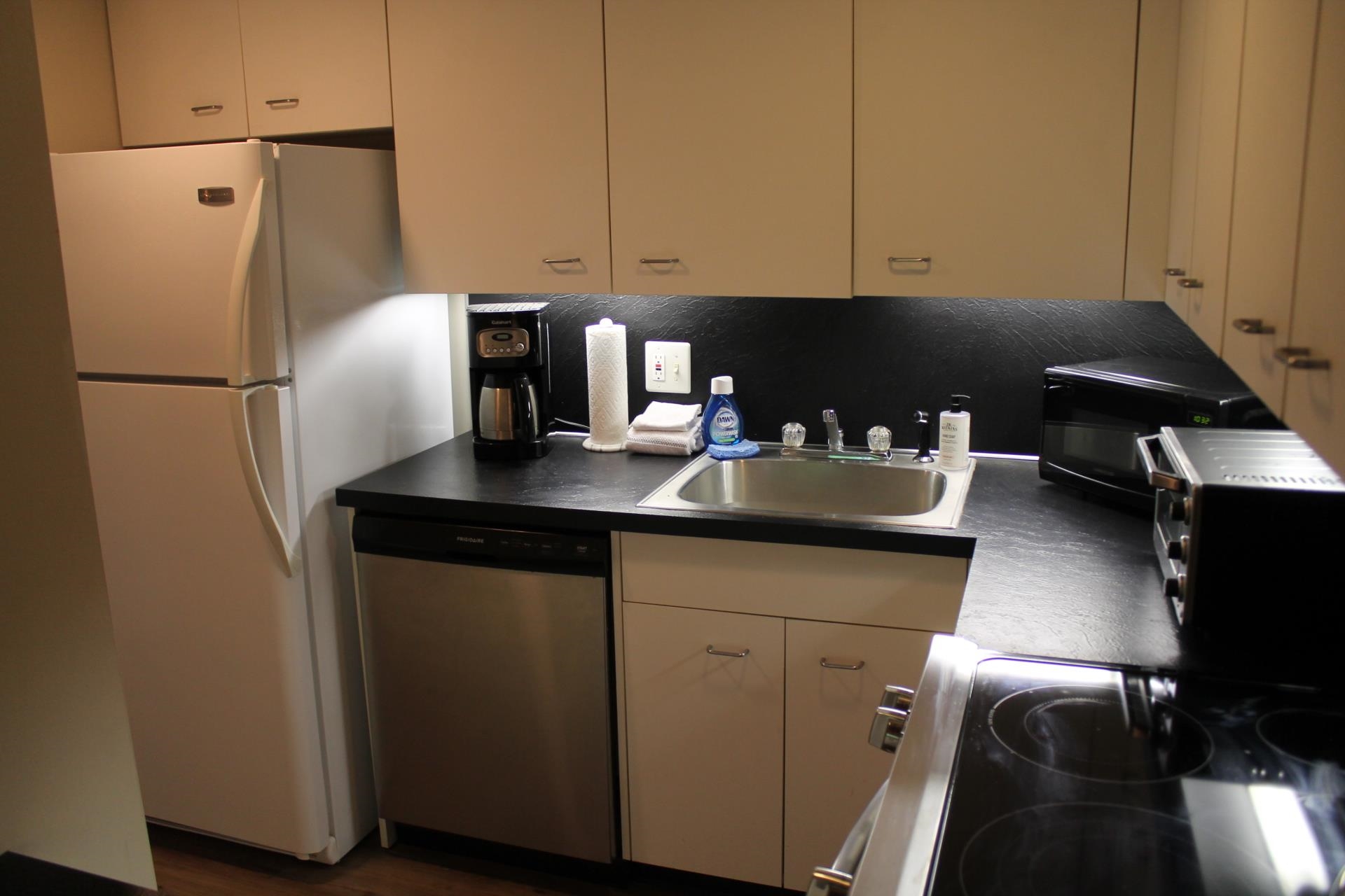 25 Potash Road, Unit 1 Lincoln, NH 03251 - Photo 4 of 33