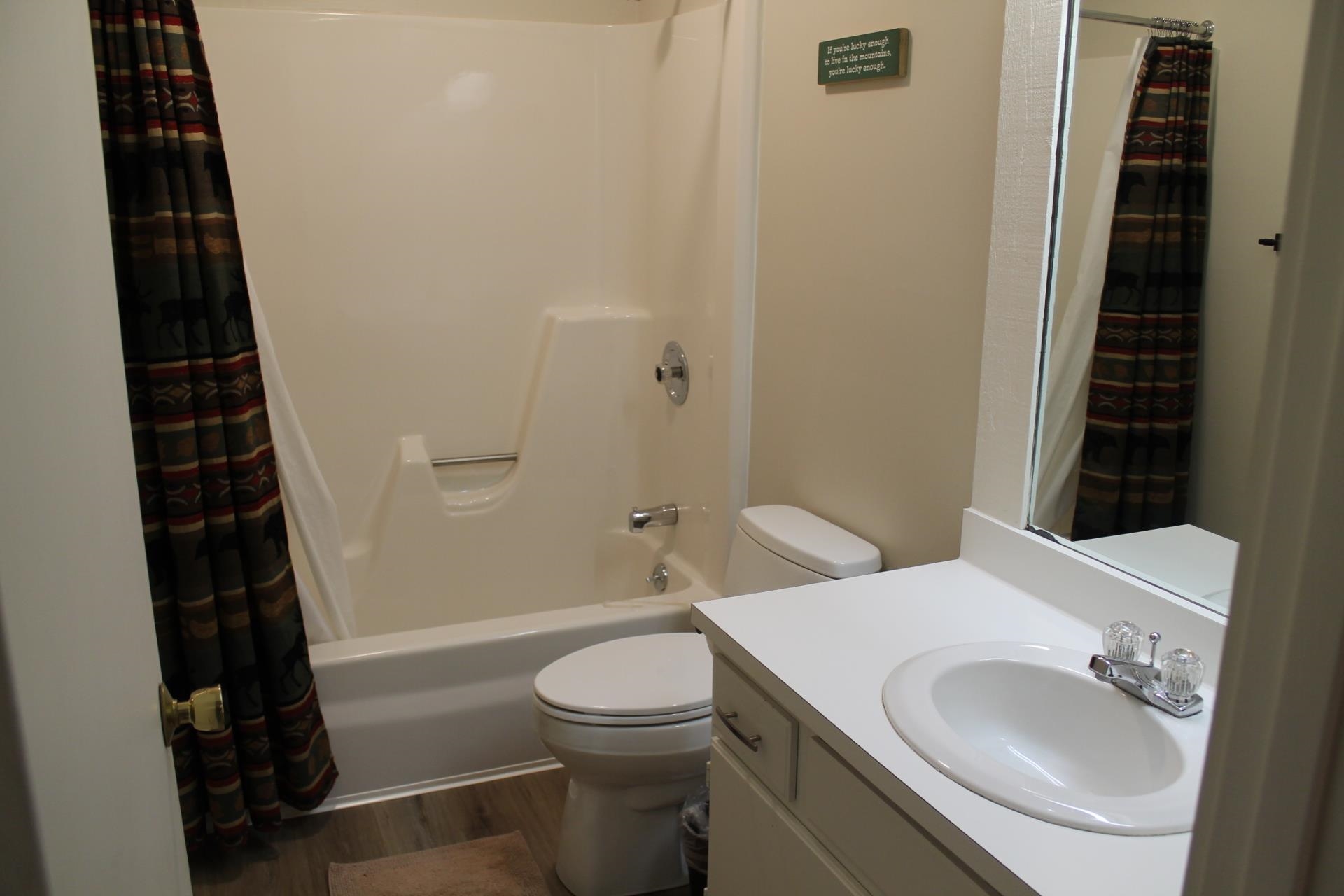 25 Potash Road, Unit 1 Lincoln, NH 03251 - Photo 9 of 33