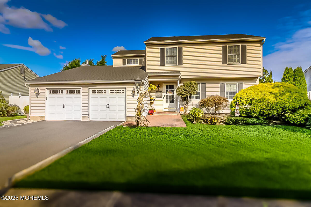 447  Tunney Ave-1