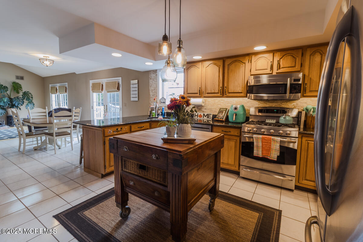 235 Pello Road Brick, NJ 08724 - Photo 13 of 40 235 PELLO-72