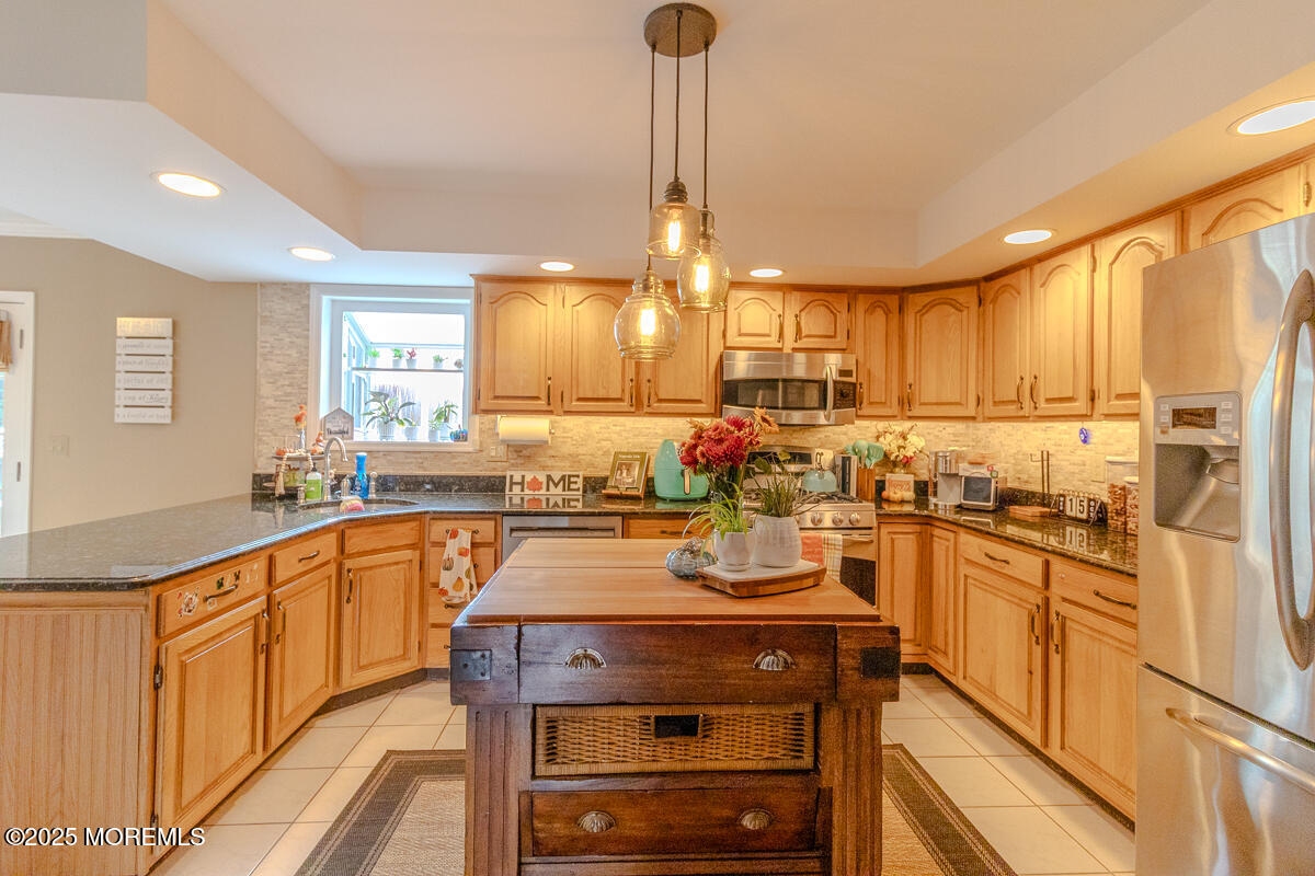 235 Pello Road Brick, NJ 08724 - Photo 10 of 40 235 PELLO-71